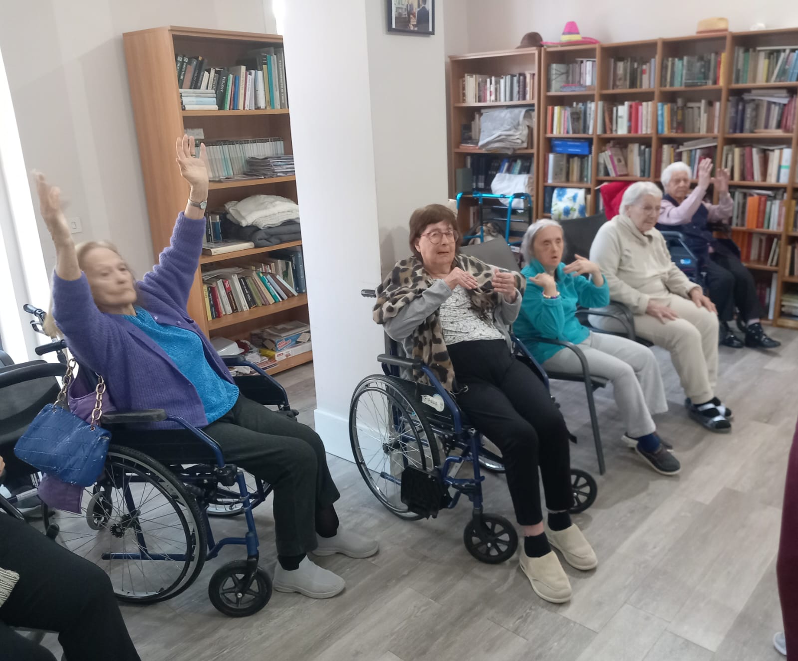 PHOTO-2025-10-09-16-41-32